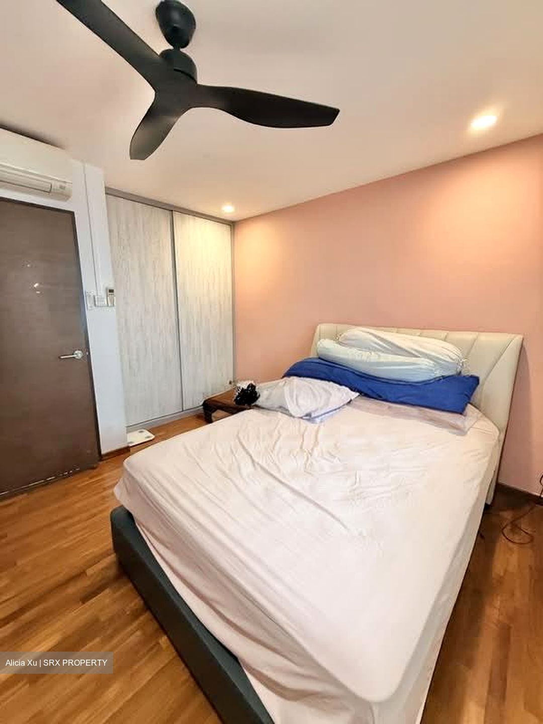 Blk 102 Rivervale Court (Sengkang), HDB Executive #557760811